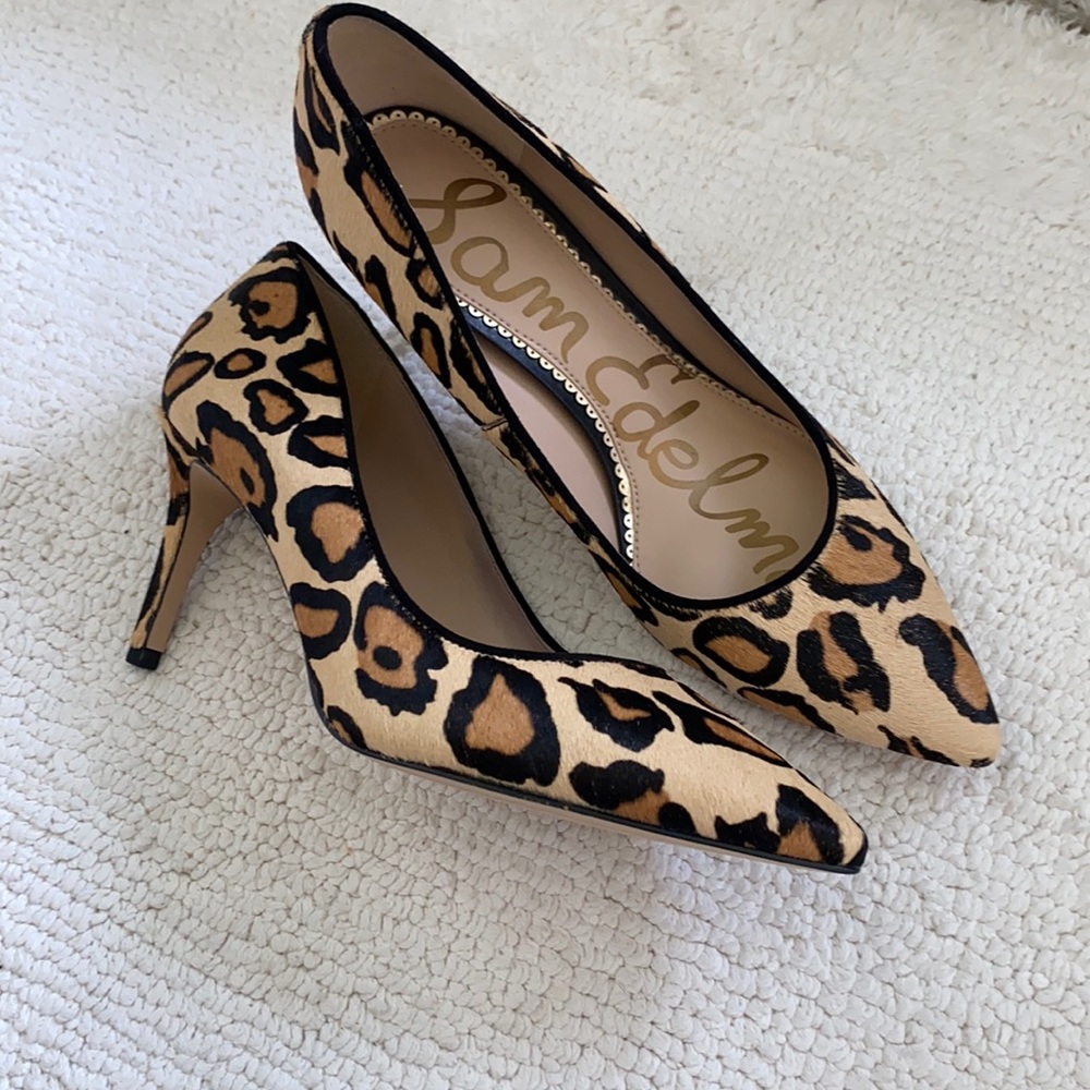 Sam Edelman Leopard Pumps!